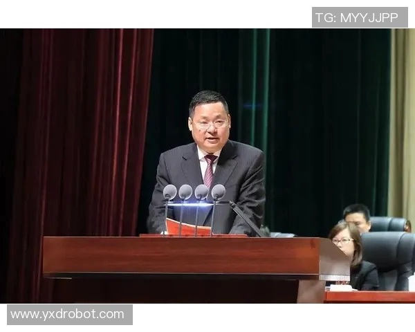 武昌江滩足球明星的崛起与发展：从草根到职业的传奇之路